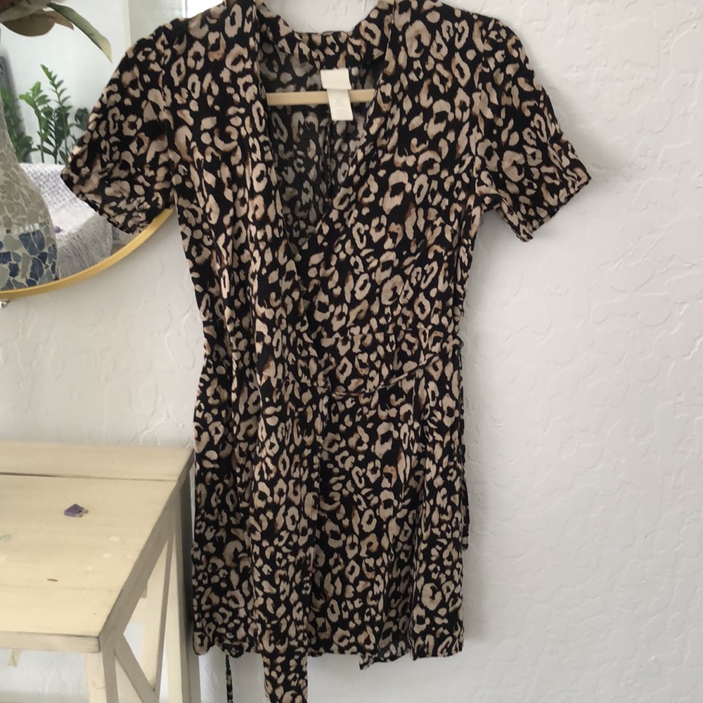 Dress - Picture 4 of 4